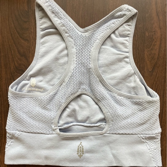 Free people halter workout top! Size small - Picture 2 of 2